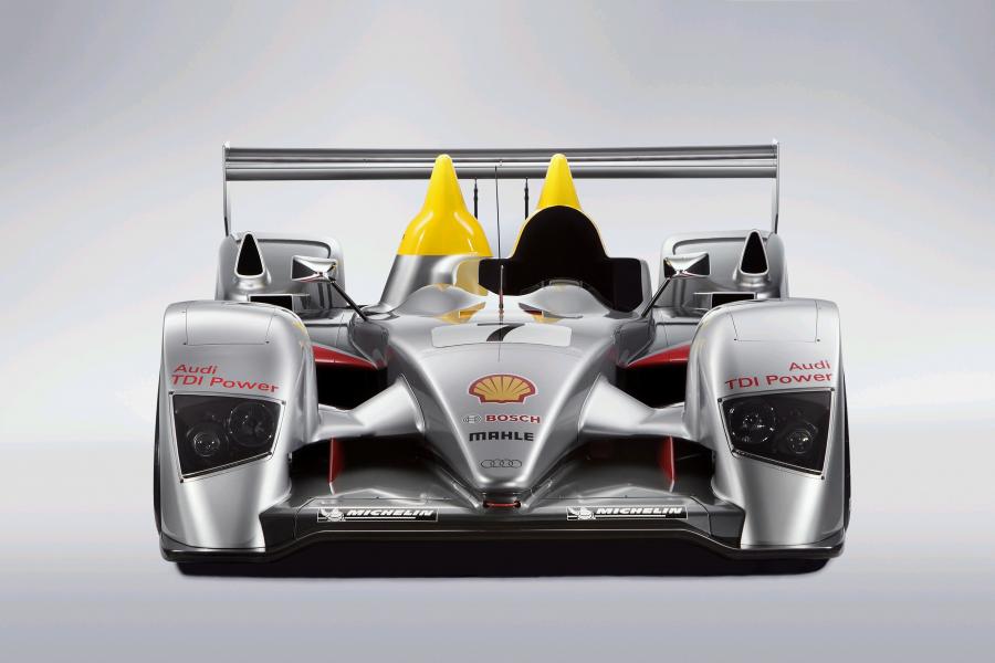  Audi R10 TDI 2006 года  (фото 5 из 16)